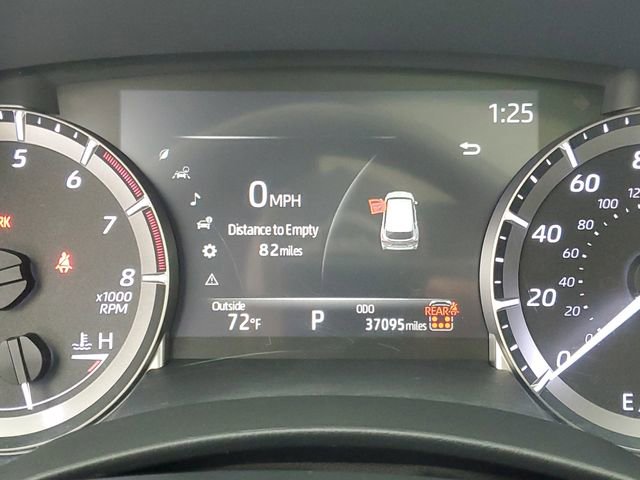 Used 2024 Toyota Highlander XSE FWD image 27