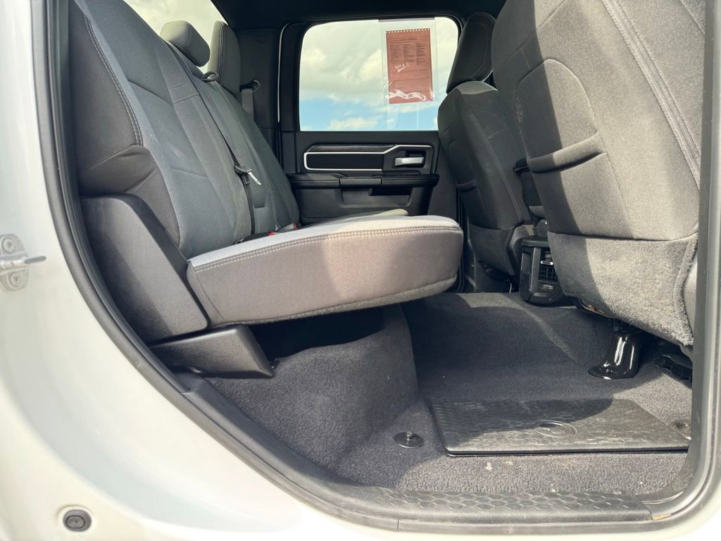 Certified 2024 RAM 3500 Big Horn image 28