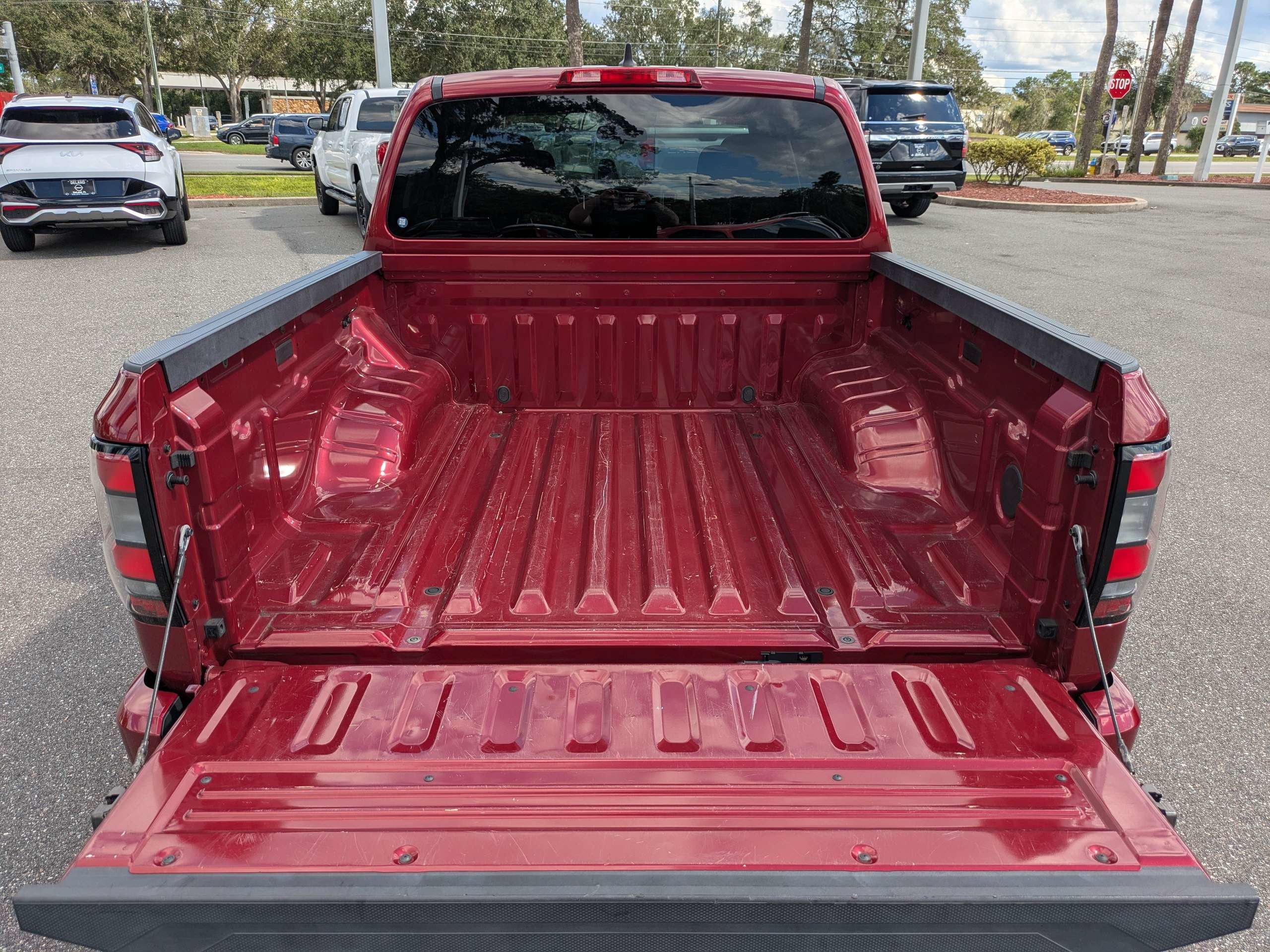 Certified 2023 Nissan Frontier SV w/ Technology Package RWD image 13