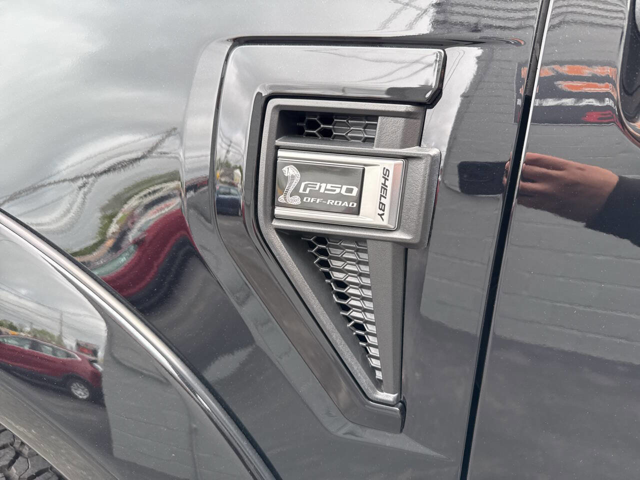 Used 2022 Ford F150 Lariat w/ Equipment Group 502A High image 34