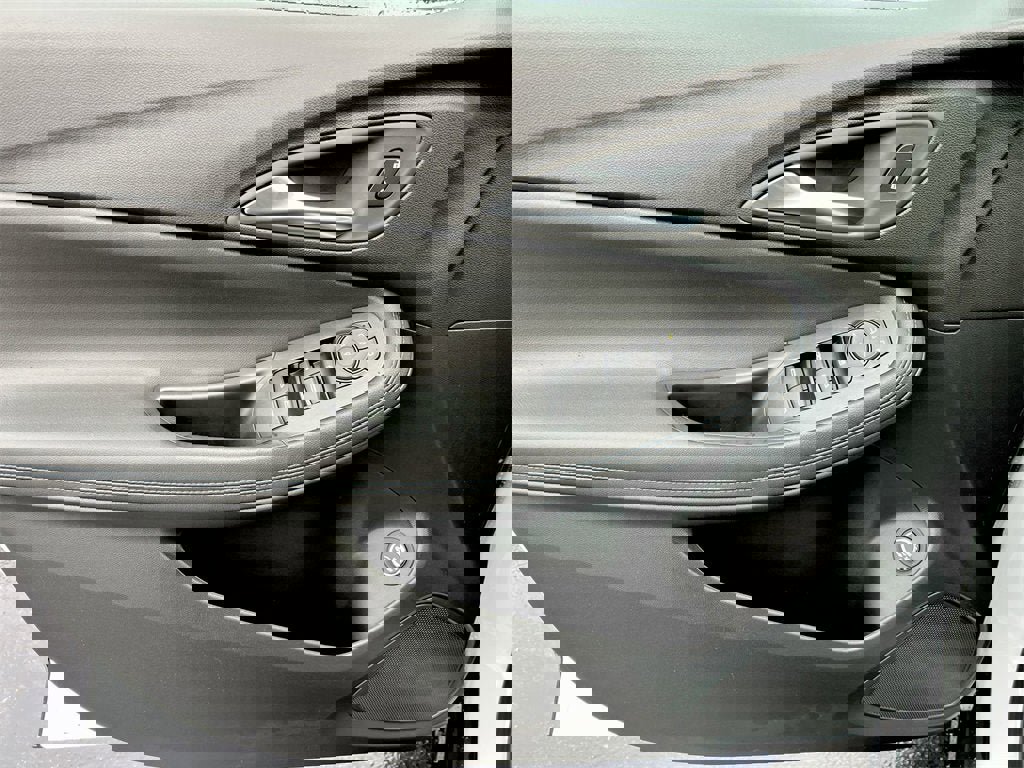 New 2026 Buick Encore GX Sport Touring image 19