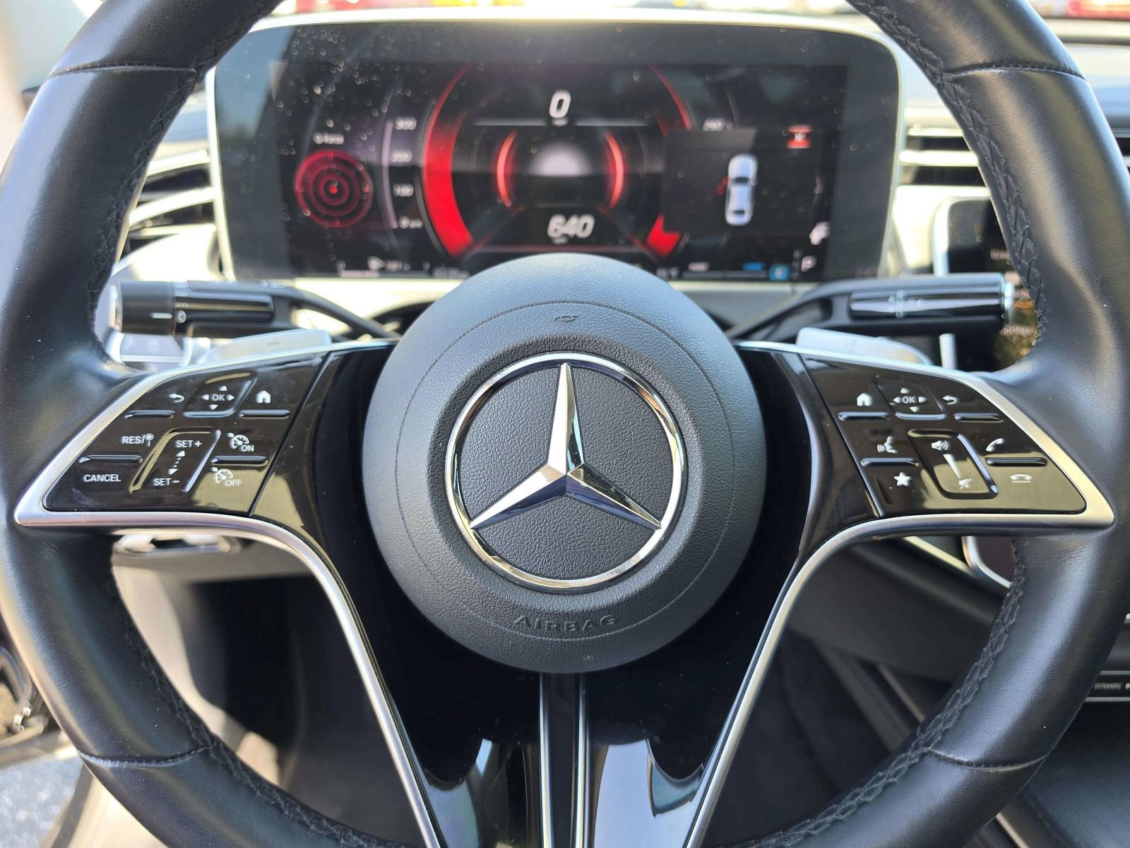 Used 2025 Mercedes-Benz E 350 4MATIC Sedan image 21
