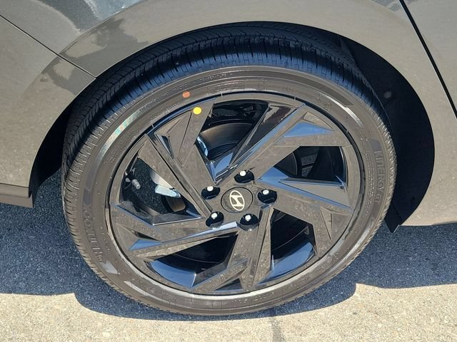 New 2026 Hyundai Elantra SEL Sport FWD image 31