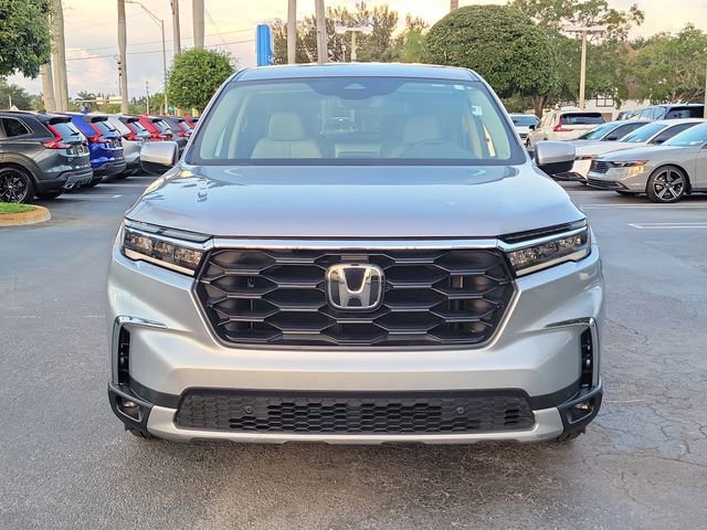 Certified 2024 Honda Pilot EX-L image 2