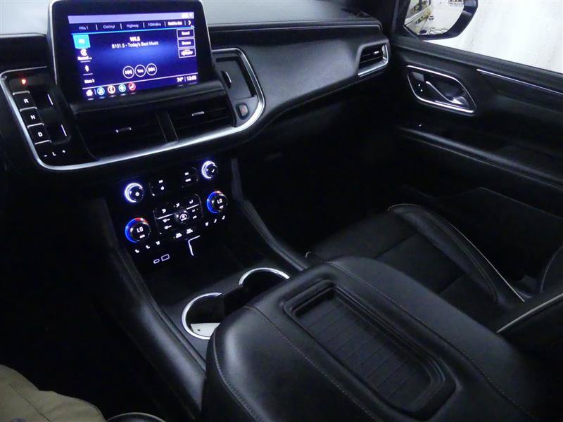 Used 2021 GMC Yukon XL SLT AWD/4WD image 15