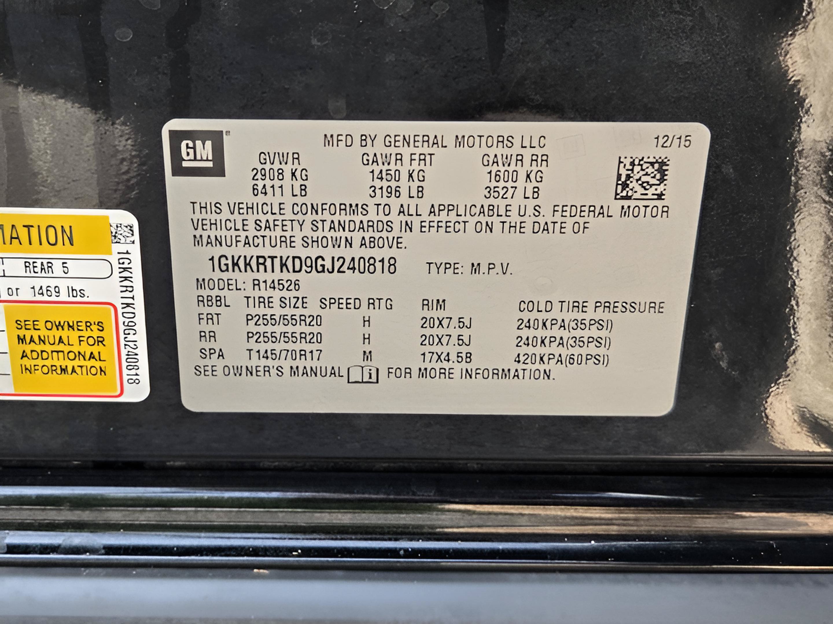 Used 2016 GMC Acadia Denali FWD image 18