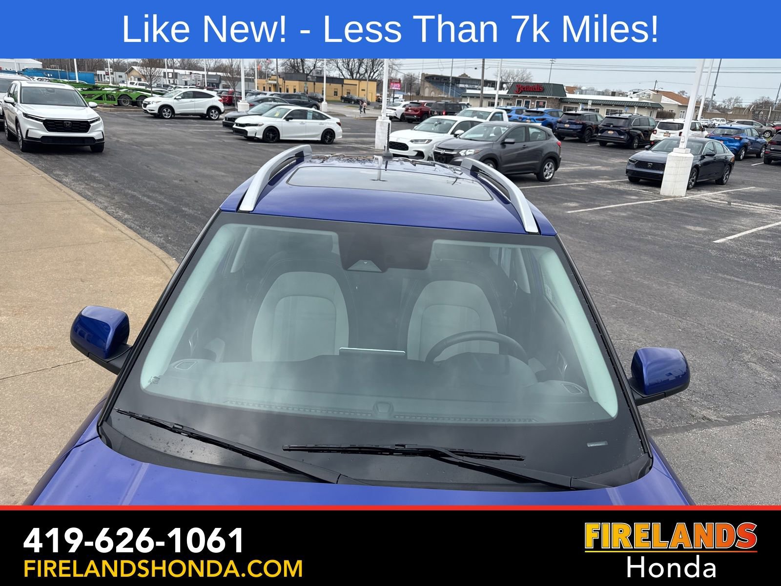 Used 2025 Hyundai Venue SEL image 9