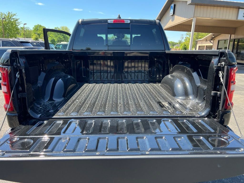 New 2026 RAM 1500 Classic Warlock AWD/4WD image 10