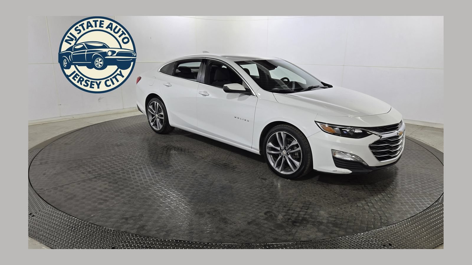 Used 2023 Chevrolet Malibu LT