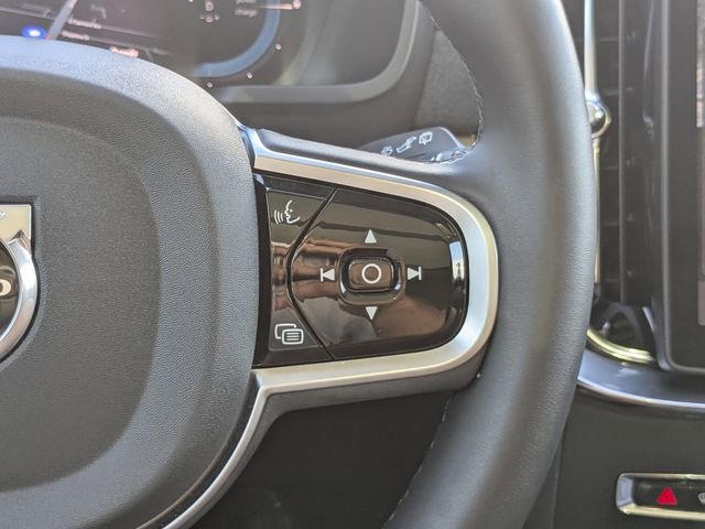 Certified 2025 Volvo XC90 T8 Plus w/ Protection Package Premier image 35