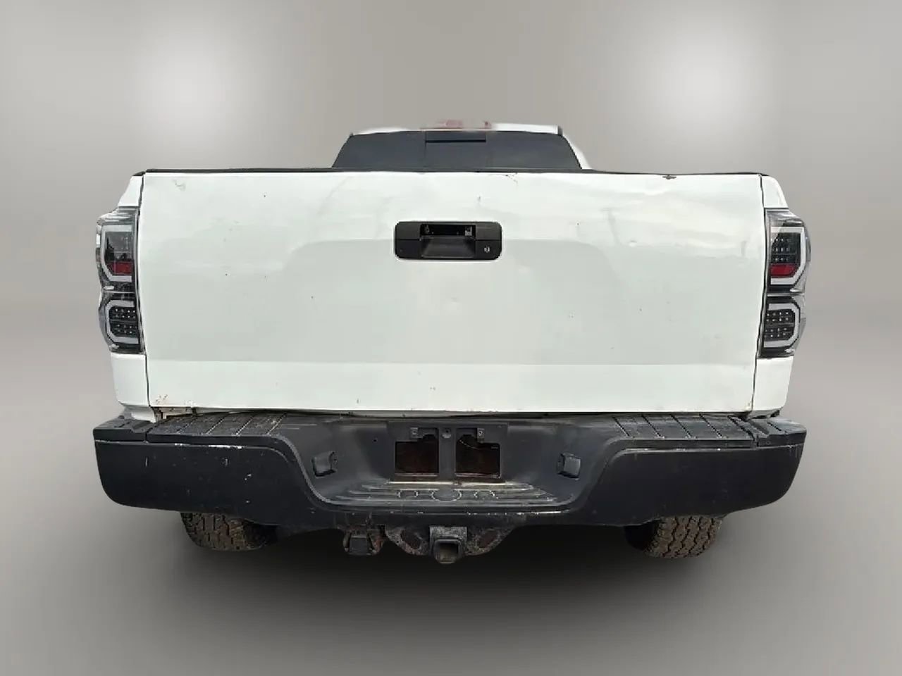 Used 2008 Toyota Tundra SR5 w/ TRD Off-Road Pkg AWD/4WD image 4