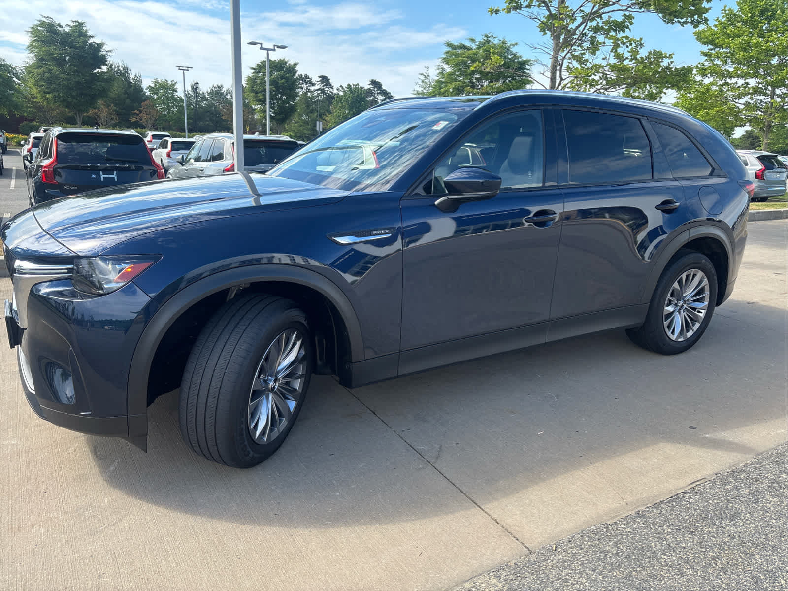 Used 2024 MAZDA CX-90 Plug-In Hybrid w/ Preferred AWD/4WD image 4