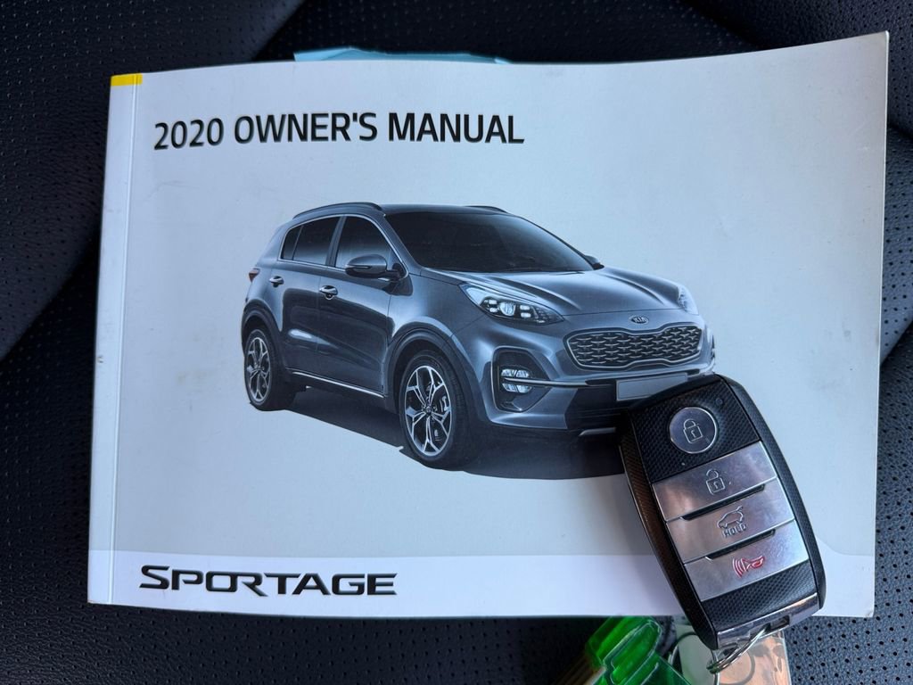 Used 2020 Kia Sportage EX image 31