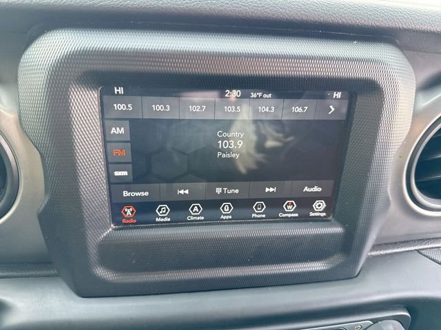 Used 2020 Jeep Wrangler Unlimited Willys image 16