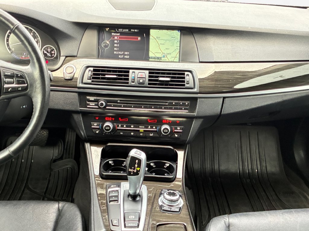 Used 2013 BMW 535i xDrive Sedan AWD/4WD image 3