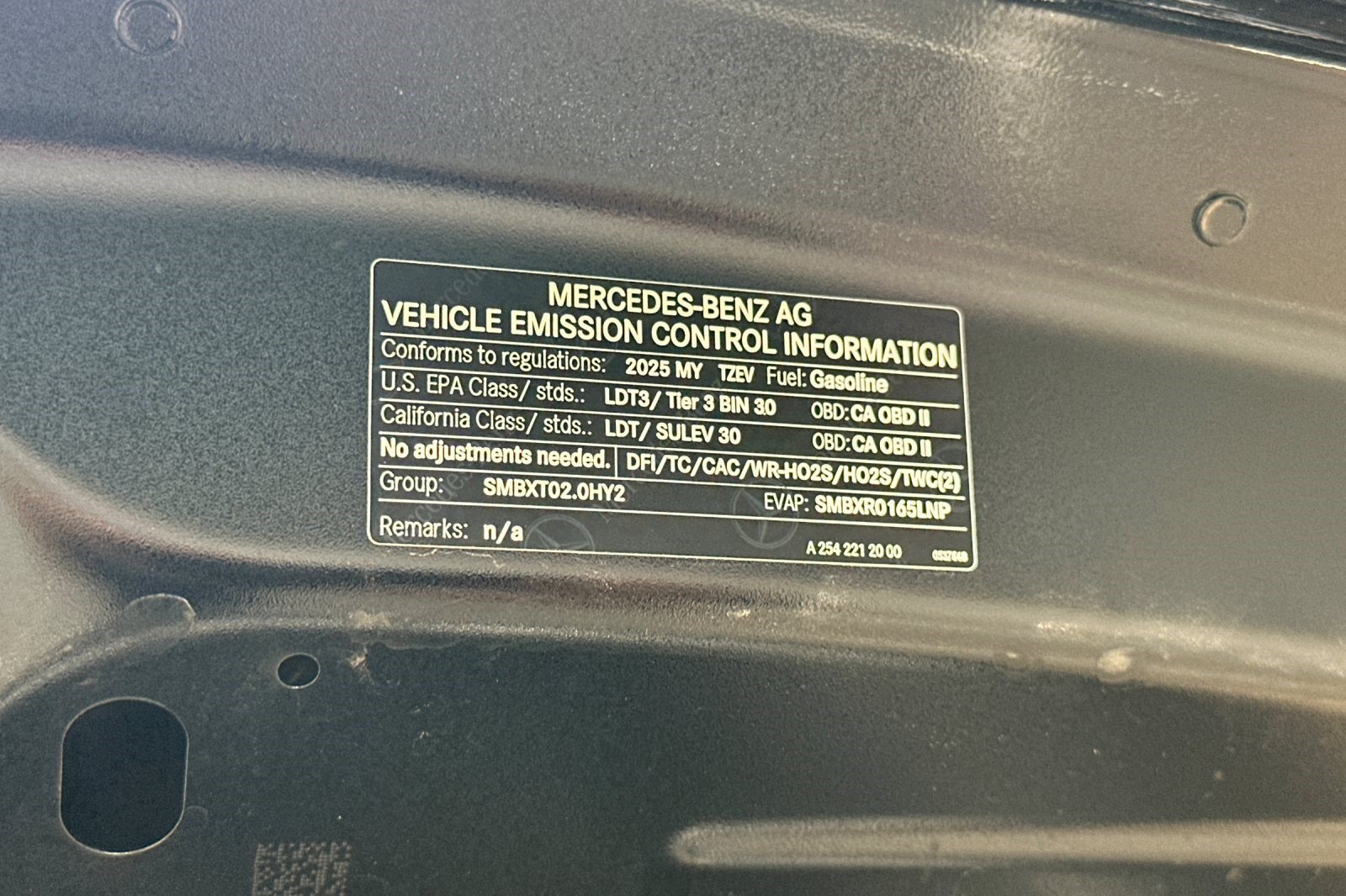 Used 2025 Mercedes-Benz GLC 350e 4MATIC image 30