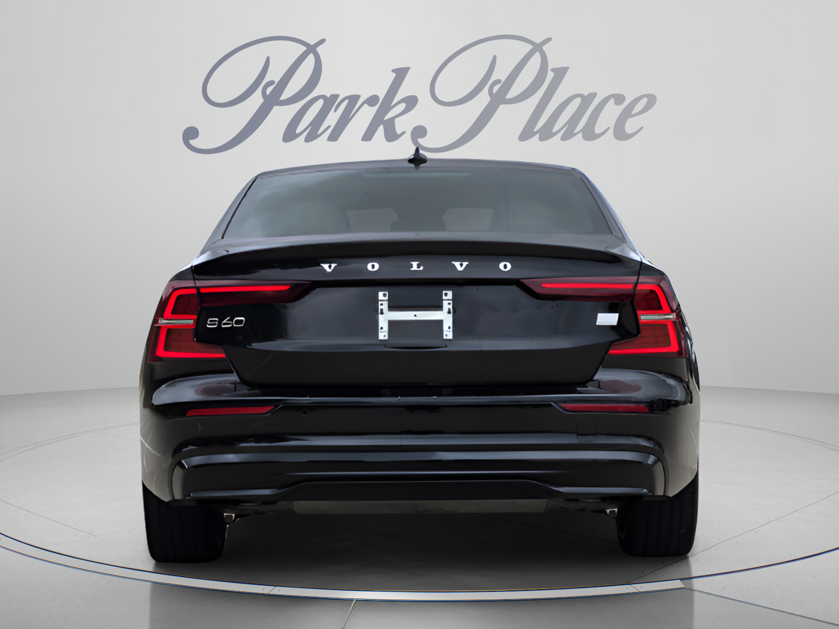 Used 2024 Volvo S60 T8 Plus w/ Climate Package AWD/4WD image 4