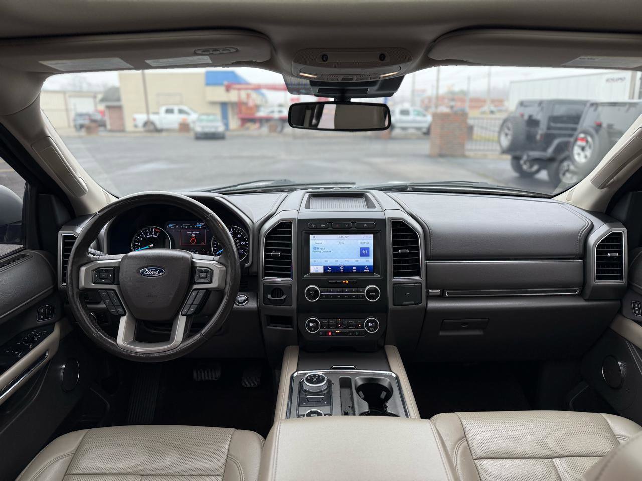 Used 2021 Ford Expedition Max XLT image 18