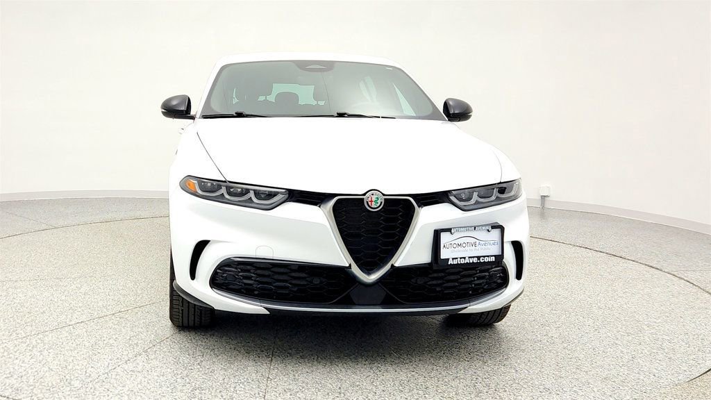 Used 2024 Alfa Romeo Tonale Ti image 2