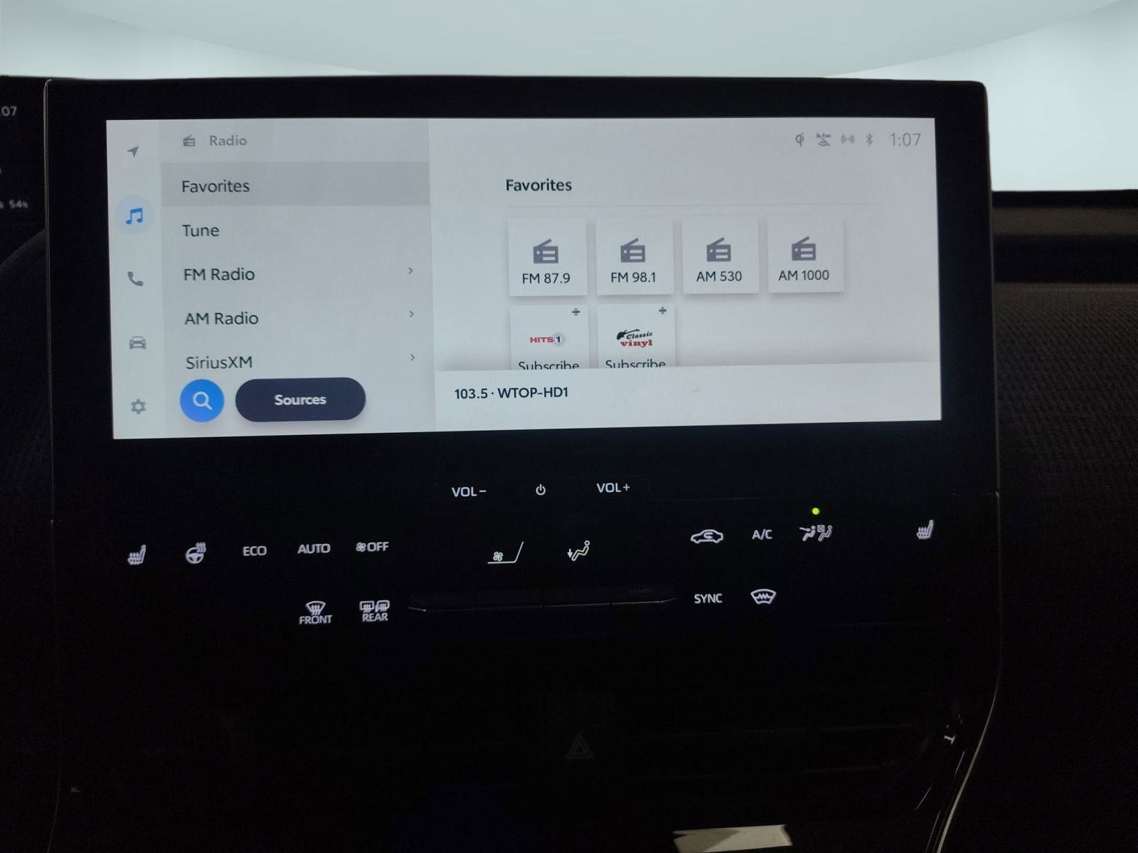 Used 2023 Toyota bZ4X XLE w/ Weather Package image 20