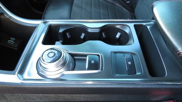 Certified 2023 Ford Edge ST-Line image 18