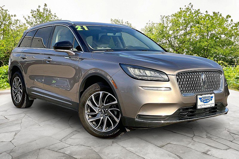 Used 2021 Lincoln Corsair AWD w/ Equipment Group 101A image 3