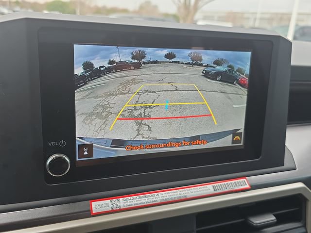 Used 2025 Toyota Tacoma SR5 AWD/4WD image 23
