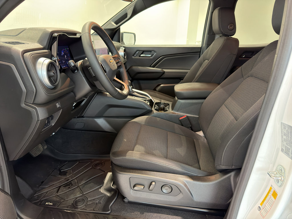 Used 2024 Chevrolet Colorado LT w/ LT Convenience Package II image 14