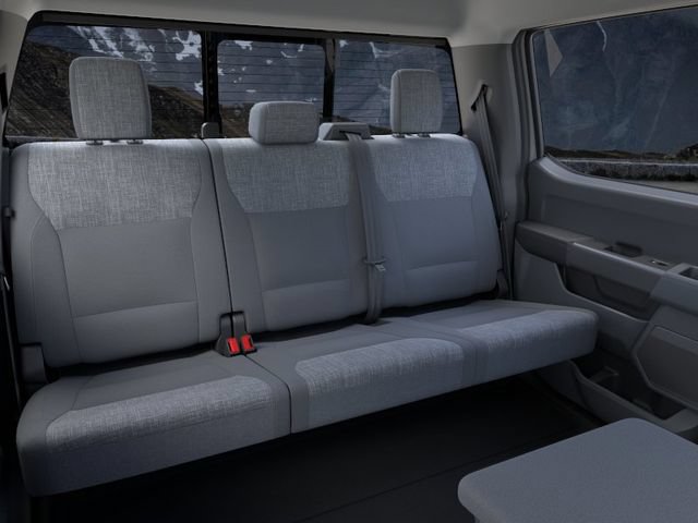 New 2026 Ford F250 XLT w/ XLT Premium Package AWD/4WD image 11