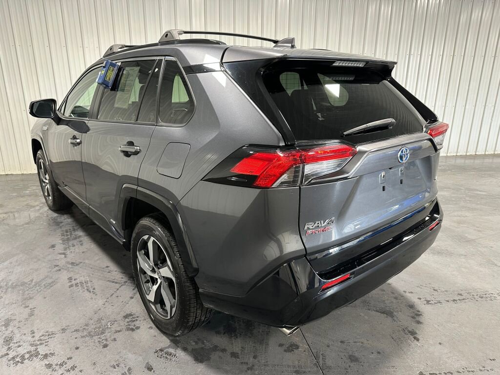 Used 2022 Toyota RAV4 SE w/ Carpet Mat Package (TMS) AWD/4WD image 3
