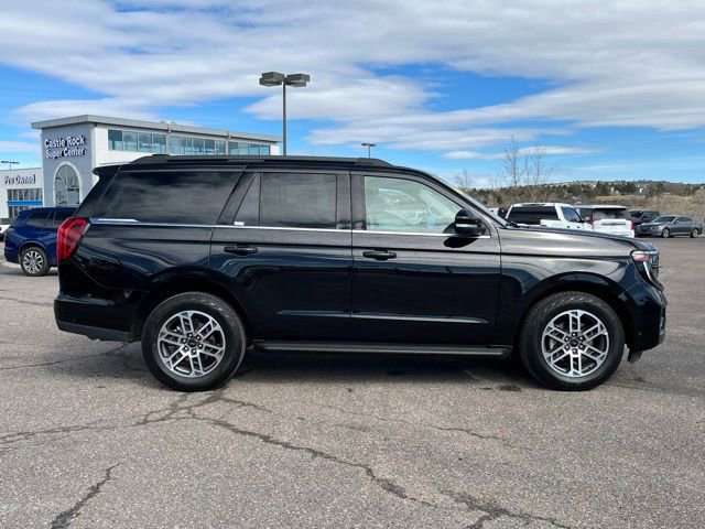 Used 2025 Ford Expedition Active image 6