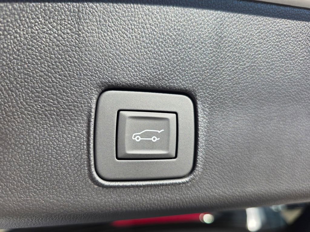 New 2026 Chevrolet TrailBlazer LT FWD image 24