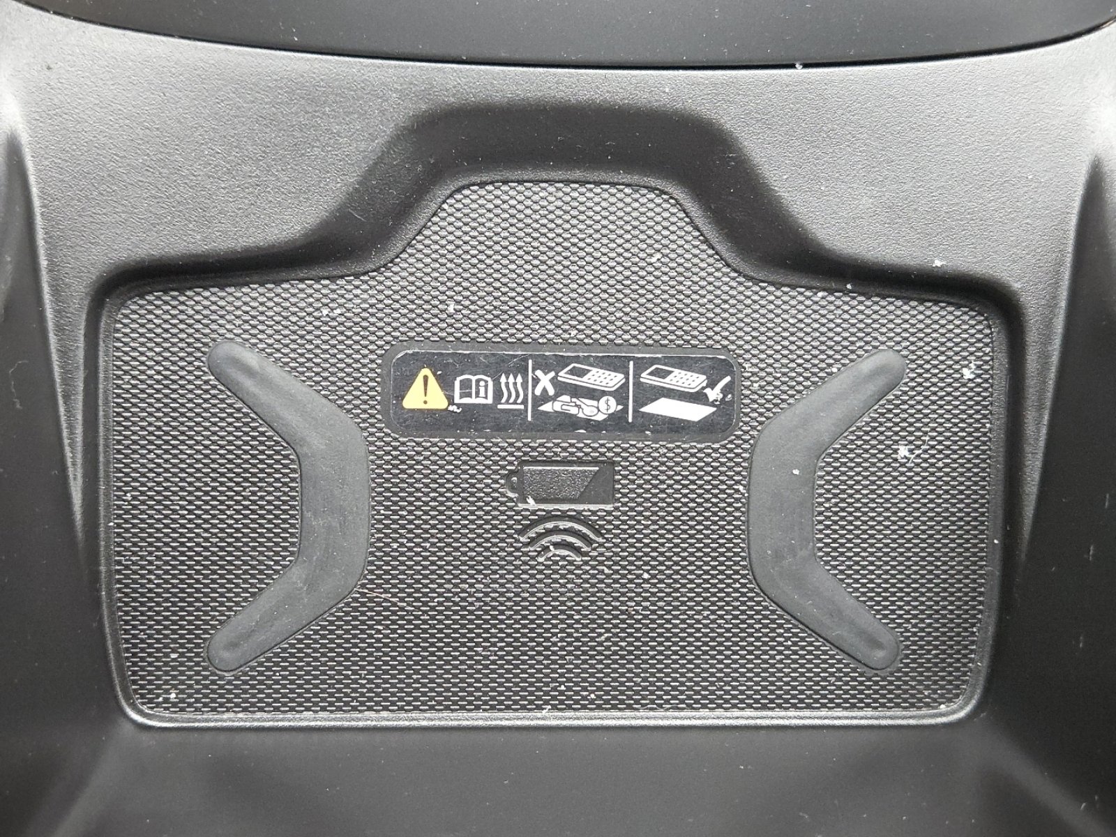 Used 2022 Chevrolet Colorado ZR2 image 8