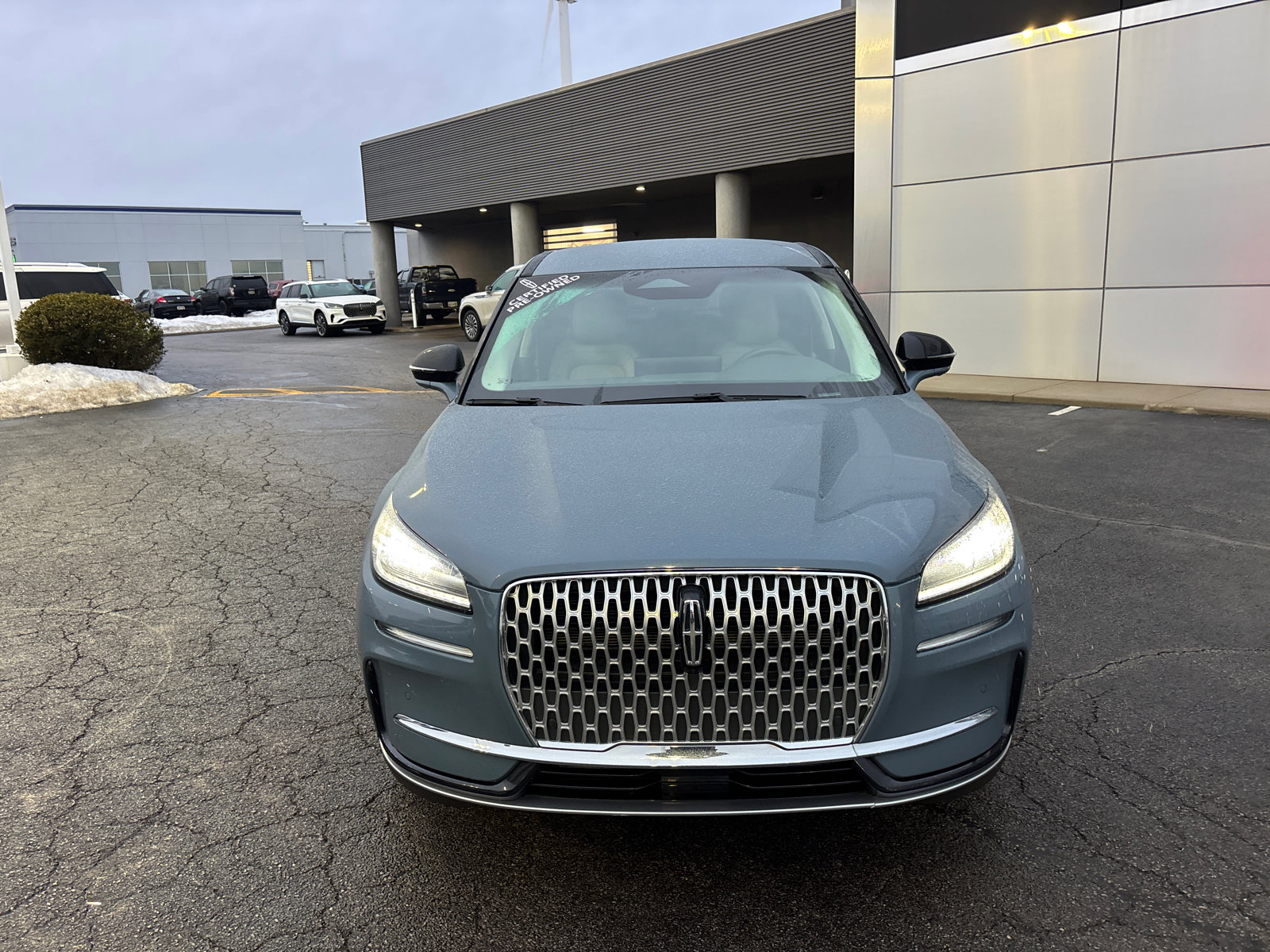 Certified 2023 Lincoln Corsair FWD w/ Equipment Group 101A image 2