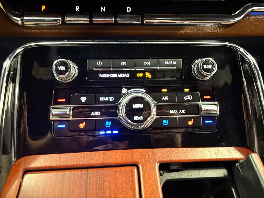 Used 2023 Lincoln Navigator Reserve AWD/4WD image 28