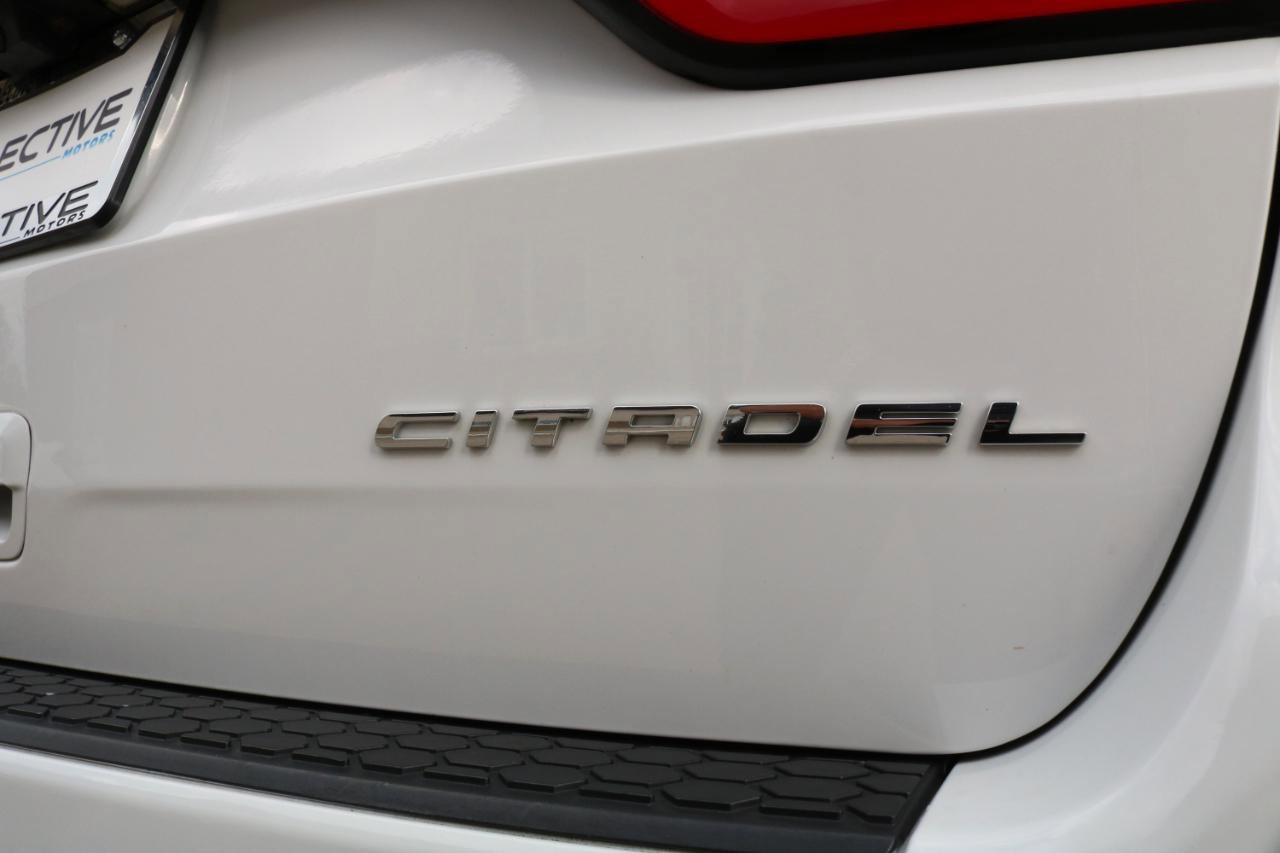 Used 2019 Dodge Durango Citadel w/ Technology Group AWD/4WD image 14