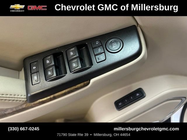 Used 2016 GMC Yukon XL Denali w/ Open Road Package AWD/4WD image 17