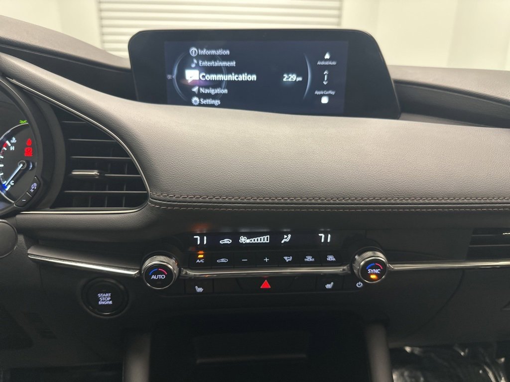 Used 2024 MAZDA MAZDA3 s image 20