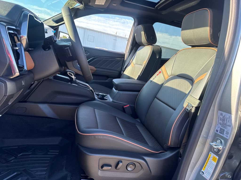 New 2026 GMC Canyon AT4 w/ Technology Plus Package AWD/4WD image 15