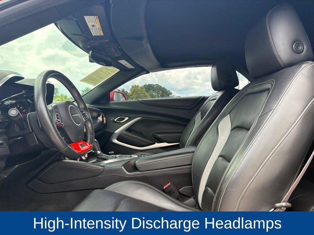 Used 2017 Chevrolet Camaro LT RWD image 13