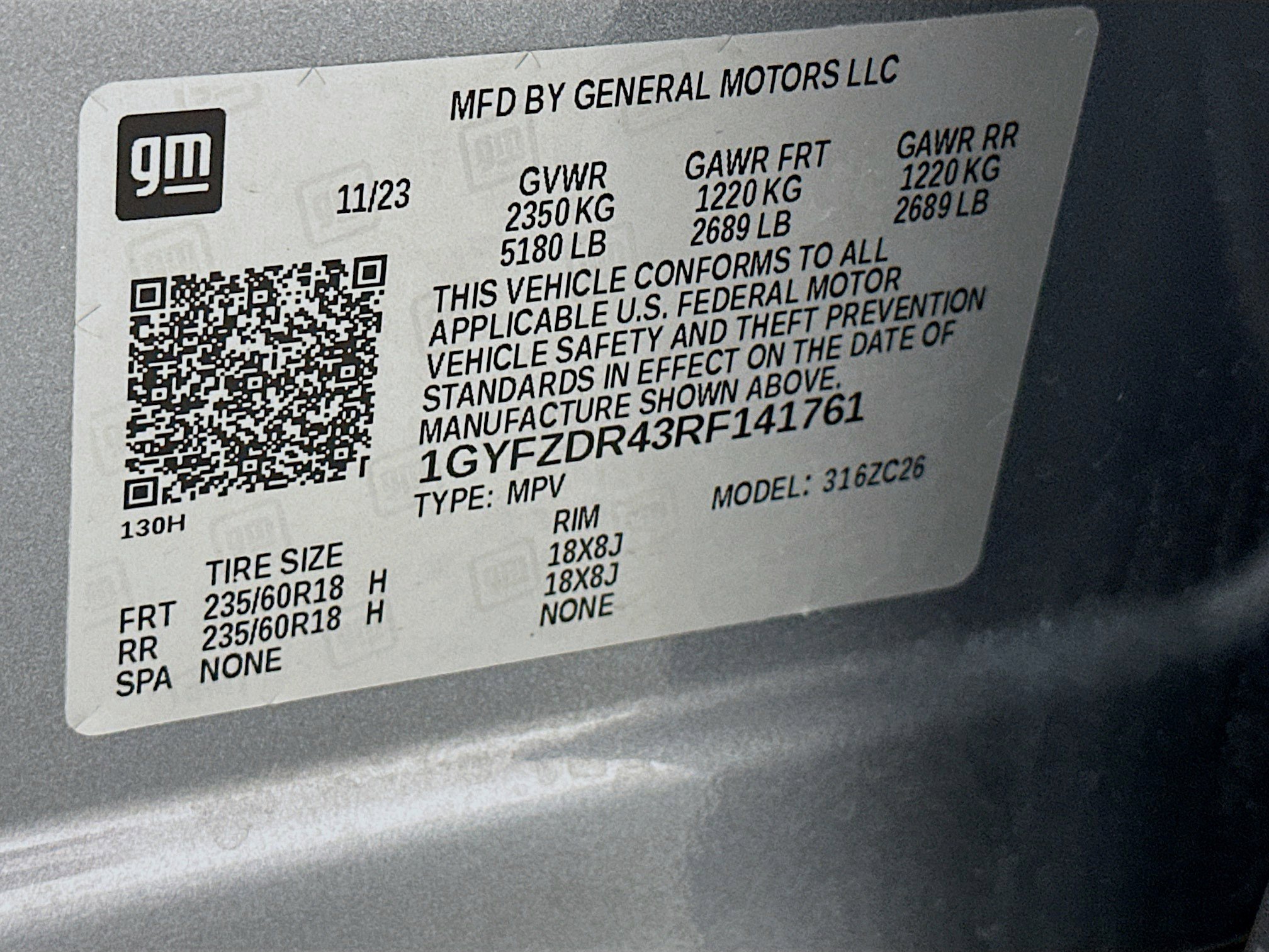 Used 2024 Cadillac XT4 Premium Luxury image 12