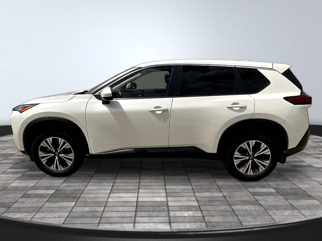 Used 2023 Nissan Rogue SV AWD/4WD image 4