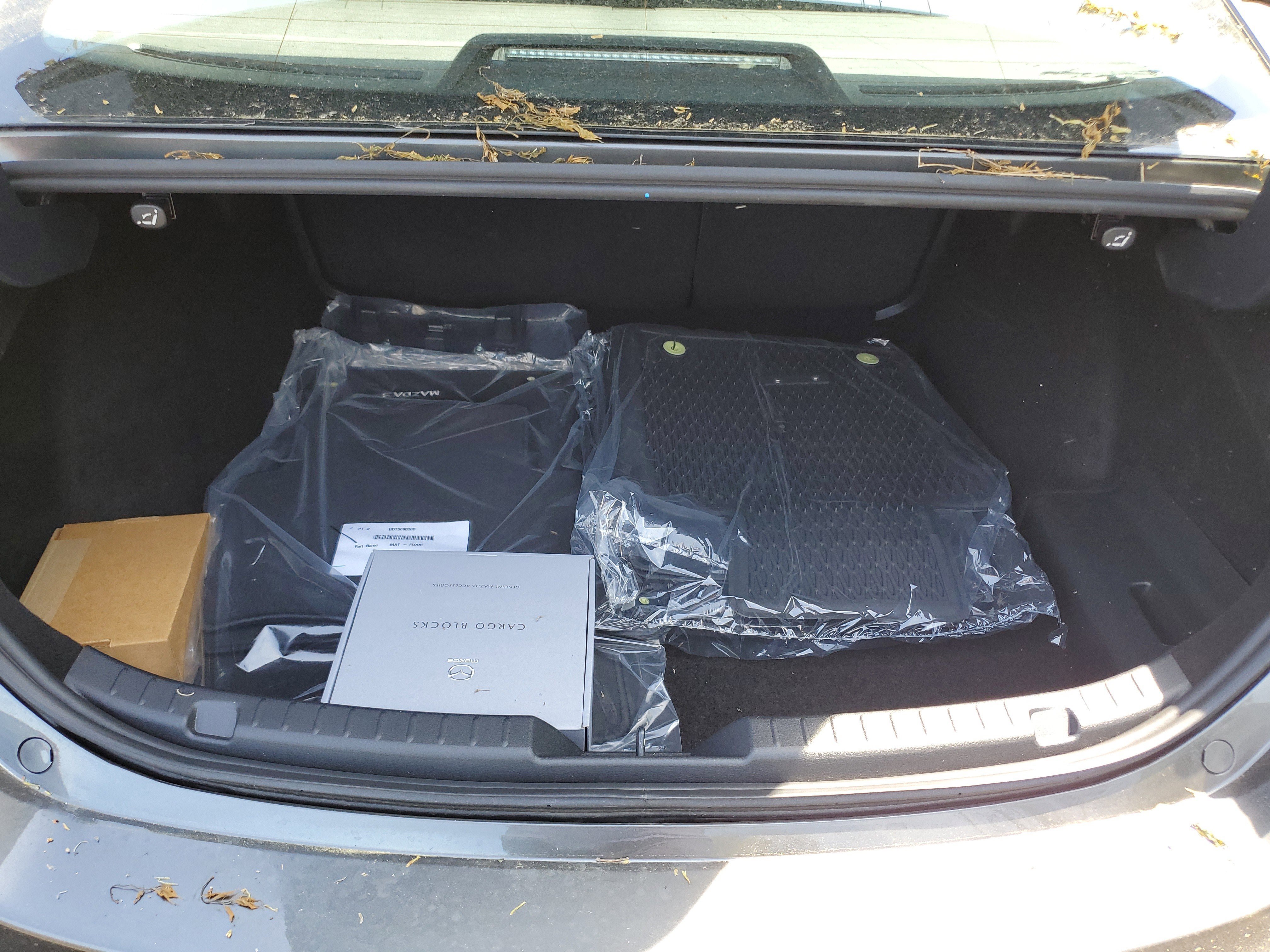 New 2025 MAZDA MAZDA3 s image 9