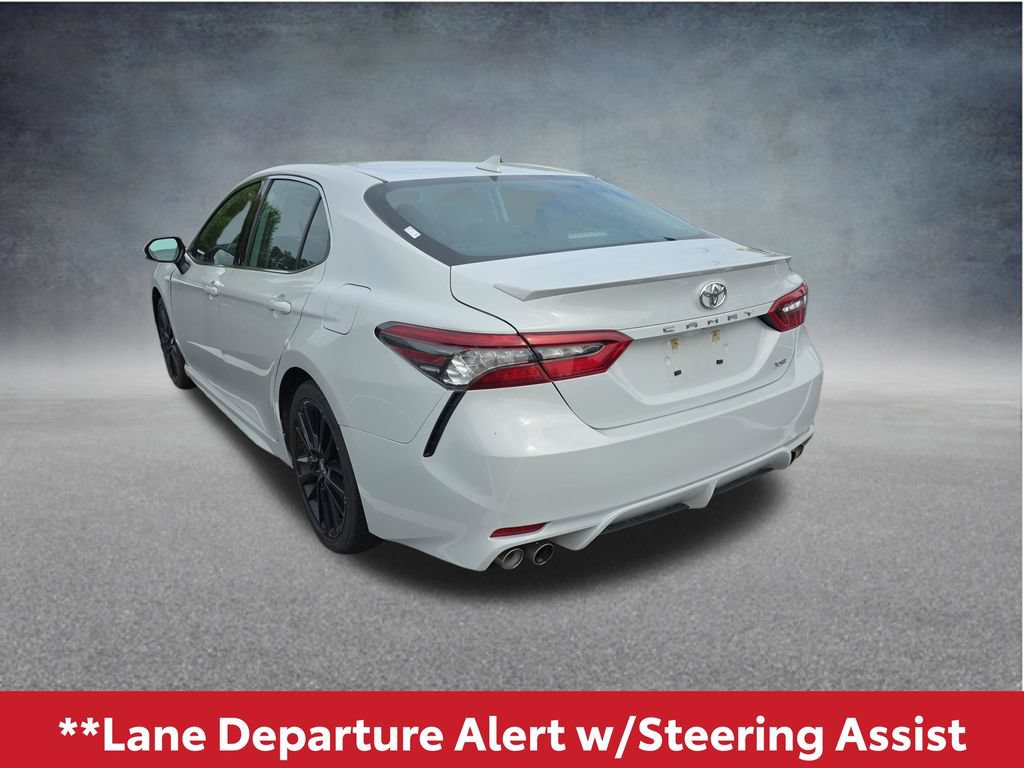 Used 2023 Toyota Camry XSE FWD image 10