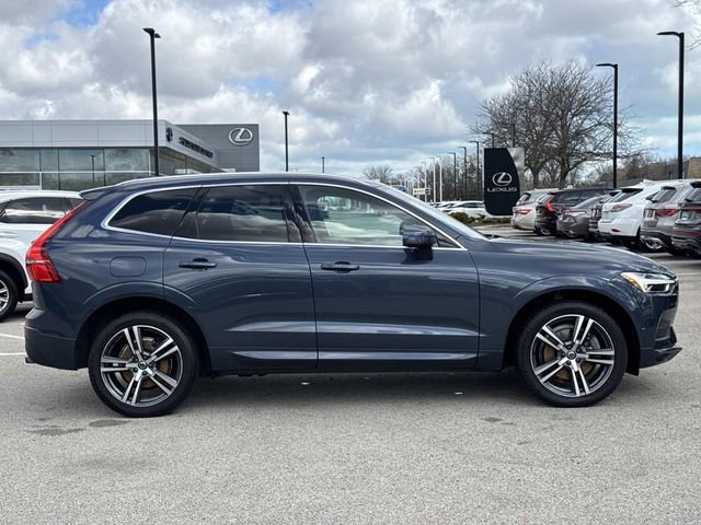 Used 2018 Volvo XC60 T6 Momentum w/ Convenience Package image 4