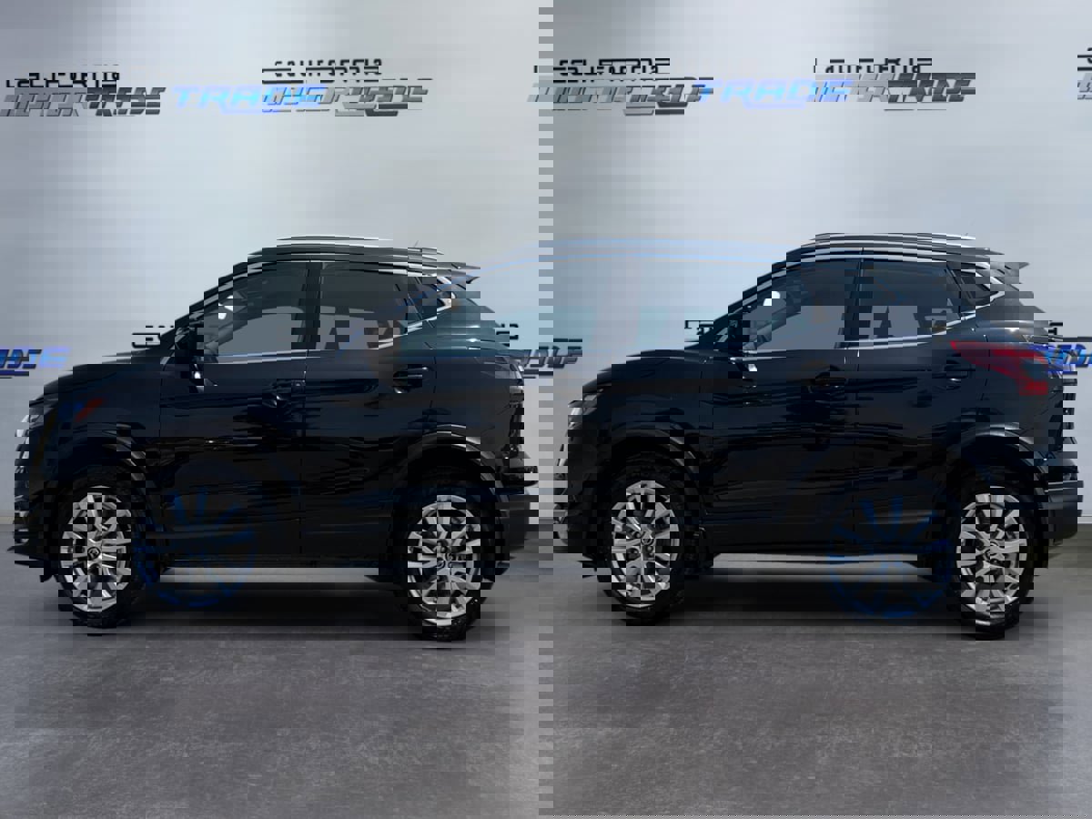 Used 2022 Nissan Rogue Sport SV image 8