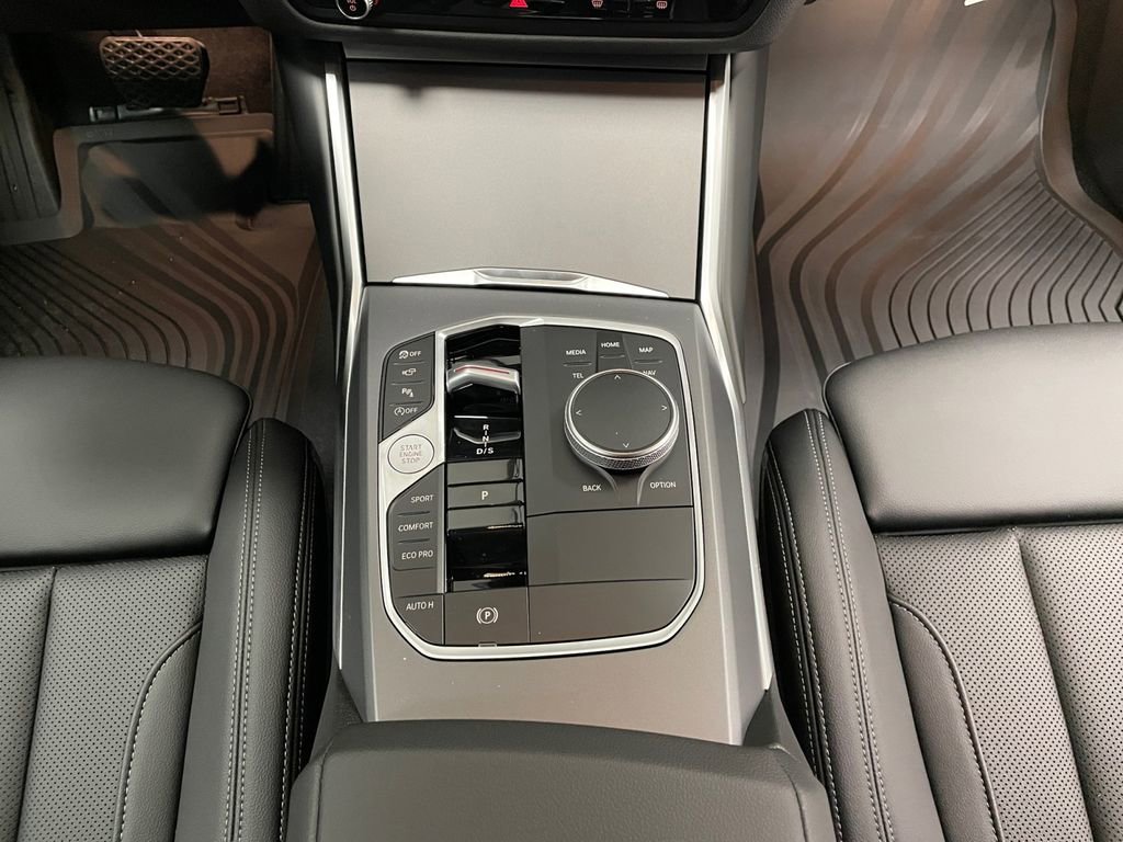 New 2026 BMW 230i xDrive Coupe w/ Convenience Package image 9