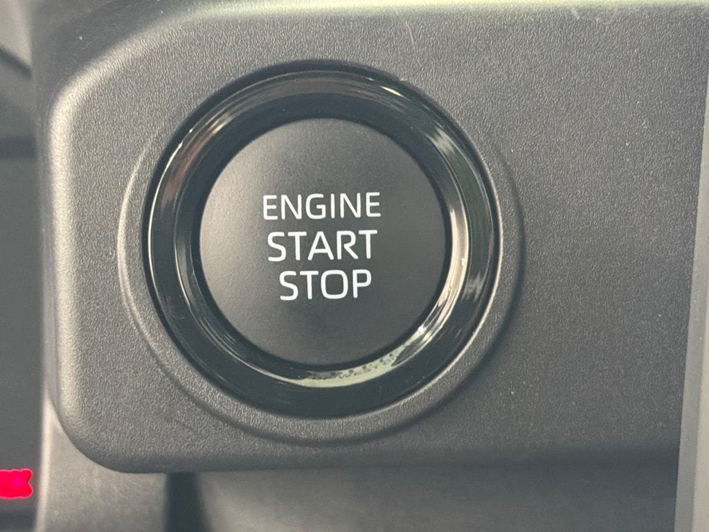 Certified 2026 Toyota Tacoma SR5 AWD/4WD image 29