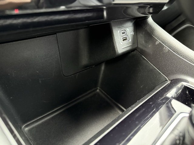 Used 2024 Jeep Compass Latitude image 38