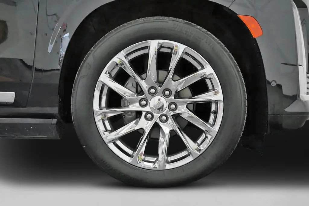 Used 2024 Cadillac Escalade Premium Luxury Platinum AWD/4WD image 40
